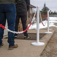 Bicolour Plastic Barrier Chain, Green/White Toolneeds Inc.