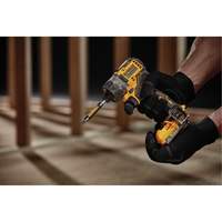 Trousse de tournevis &agrave; moteur sans balai Xtreme, 1/4", 12 V, 200 UWO couple max., Lithium-ion bloc-pile Toolneeds Inc.